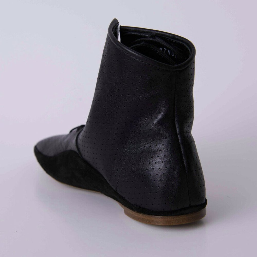 NWT Paul Smith Womens Black Leather Boots made in Italy - Picture 4 of 6